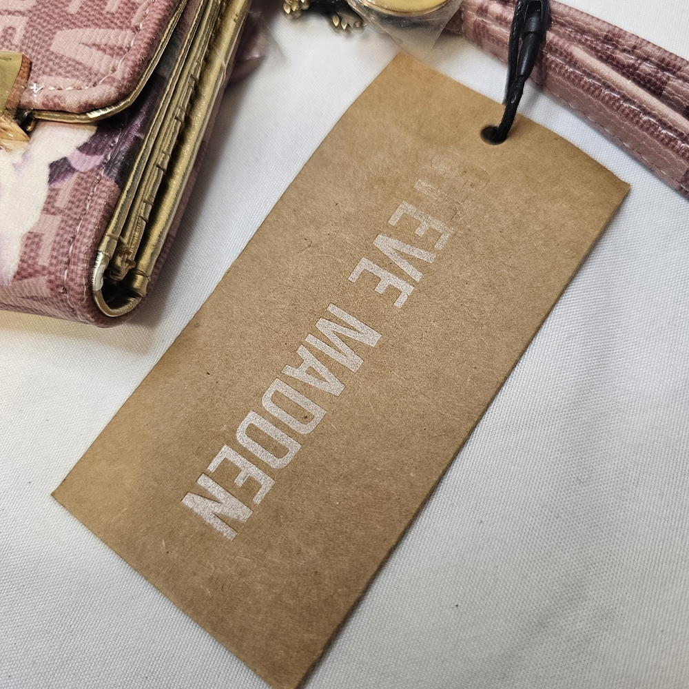 Steve Madden Pink Floral Wristlet - Picture 3 of 11